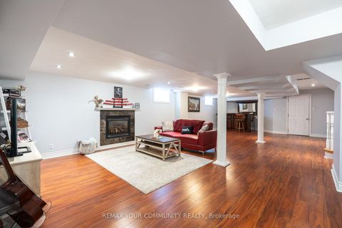 Photo 30 at 21 Silvercreek Crescent, Ardagh, Barrie