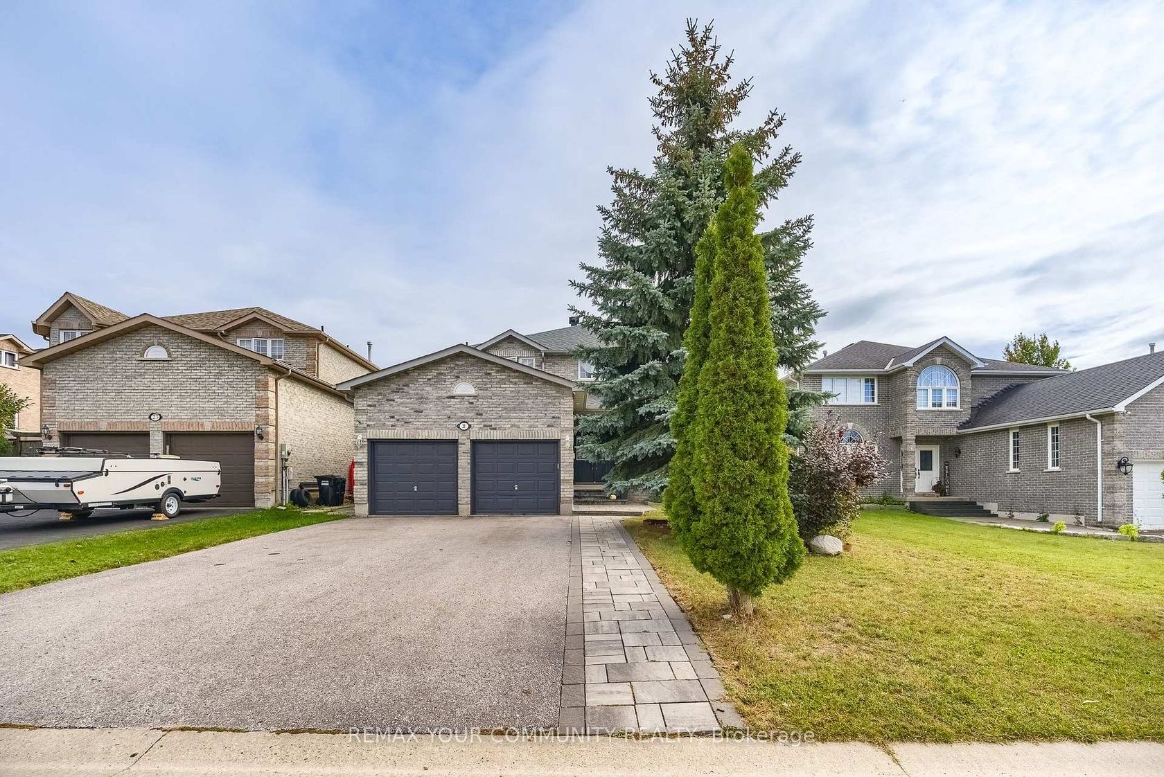 21 Silvercreek Crescent, Ardagh, Barrie photo number 2