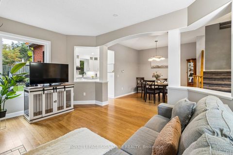 Photo 8 at 19 Ballymore Drive, Bayview Wellington, Aurora