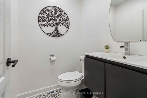 Photo 20 at 19 Ballymore Drive, Bayview Wellington, Aurora