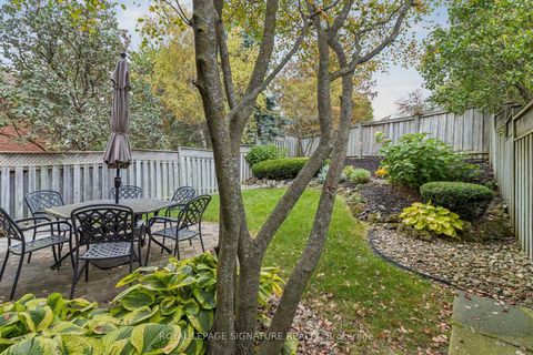 Photo 43 at 19 Ballymore Drive, Bayview Wellington, Aurora