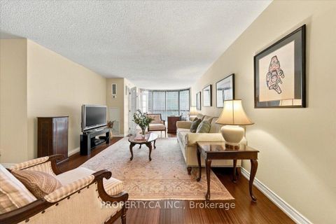 Photo 4 at 602 - 30 Church Street, Yonge Corridor, Toronto