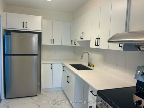 Photo 6 at 1508 - 5 Massey Square, Crescent Town, Toronto