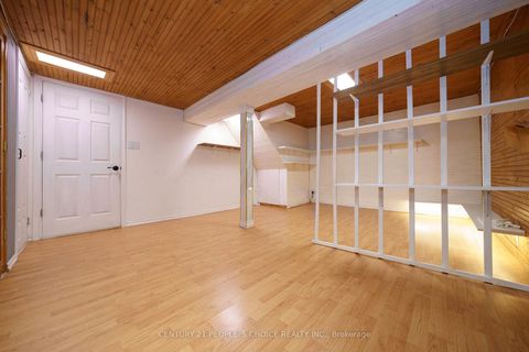 Photo 33 at 172 Hollyberry Trail, Hillcrest Village, Toronto