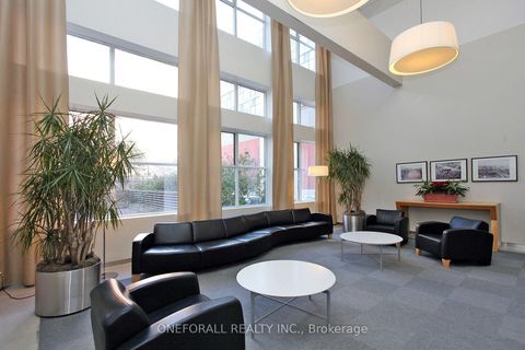 Photo 3 at 633 - 222 The Esplanade, Waterfront Communities C8, Toronto