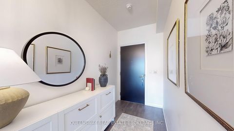 Photo 5 at 1605 - 101 Erskine Avenue, Mount Pleasant West, Toronto