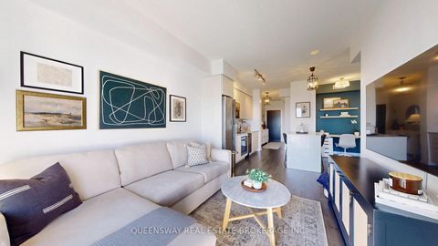Photo 13 at 1605 - 101 Erskine Avenue, Mount Pleasant West, Toronto