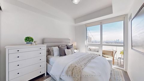 Photo 19 at 1605 - 101 Erskine Avenue, Mount Pleasant West, Toronto