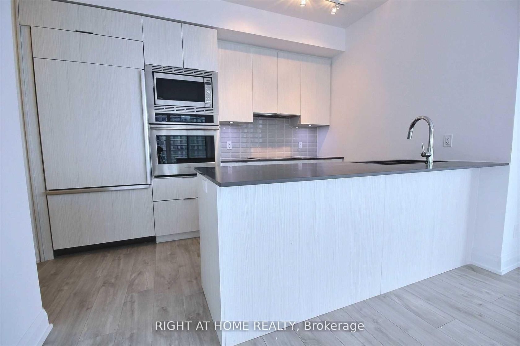 1703 - 56 Annie Craig Drive, Mimico, Toronto 