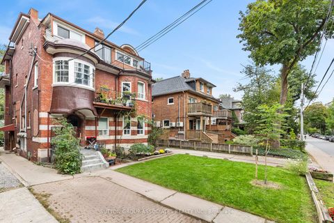 Photo 2 at 415 Brunswick Avenue, Annex, Toronto