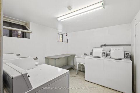 Photo 14 at 415 Brunswick Avenue, Annex, Toronto