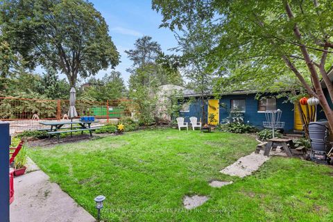Photo 15 at 415 Brunswick Avenue, Annex, Toronto