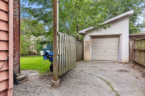 Photo 20 at 415 Brunswick Avenue, Annex, Toronto