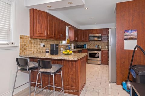 Photo 5 at 73 Struthers Street, Mimico, Toronto