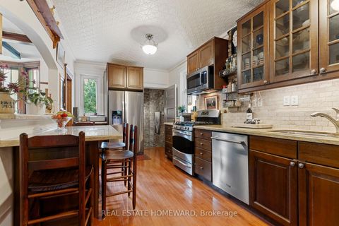 Photo 9 at 174 Heward Avenue, South Riverdale, Toronto