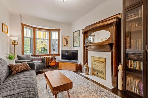 Photo 11 at 174 Heward Avenue, South Riverdale, Toronto