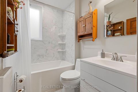 Photo 20 at 174 Heward Avenue, South Riverdale, Toronto