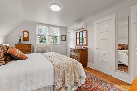 Photo 23 at 174 Heward Avenue, South Riverdale, Toronto