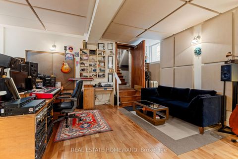 Photo 32 at 174 Heward Avenue, South Riverdale, Toronto