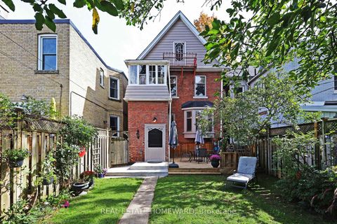 Photo 38 at 174 Heward Avenue, South Riverdale, Toronto