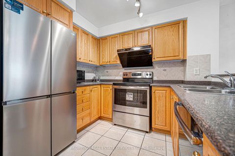 Photo 16 at 807 - 7 Lorraine Drive, Willowdale West, Toronto