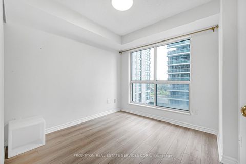 Photo 17 at 807 - 7 Lorraine Drive, Willowdale West, Toronto
