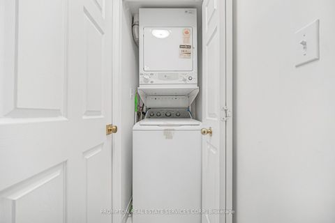 Photo 21 at 807 - 7 Lorraine Drive, Willowdale West, Toronto
