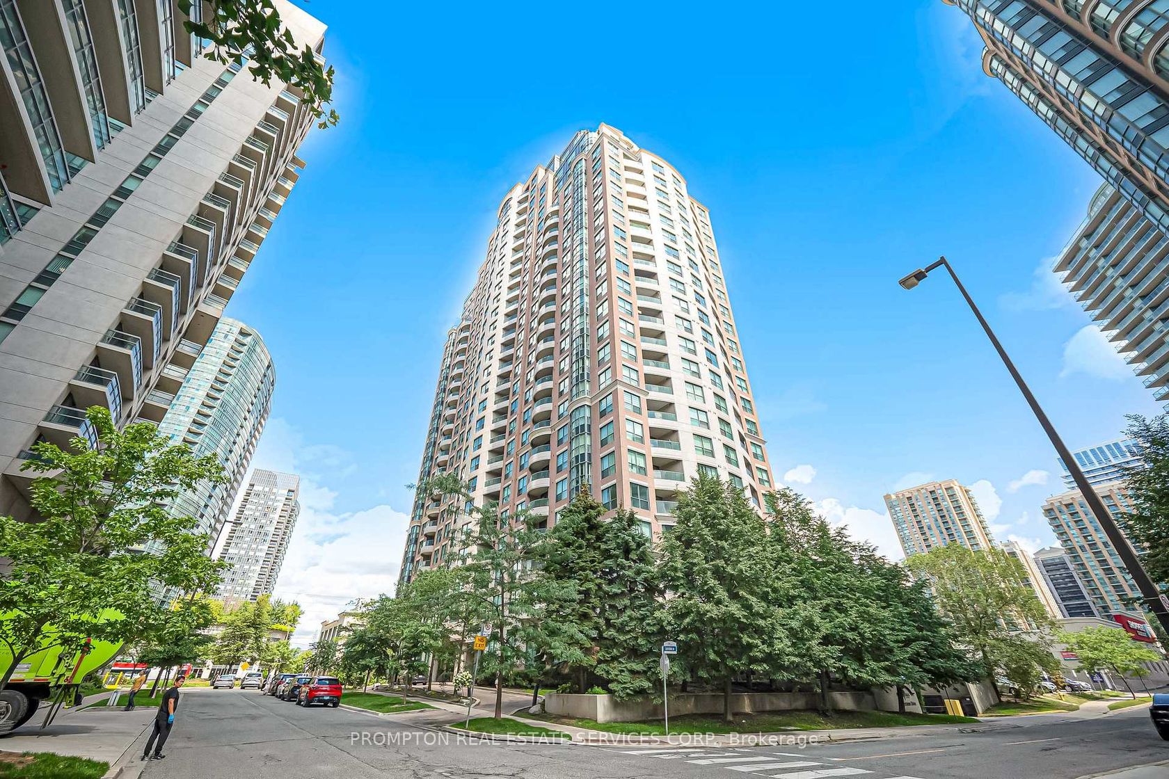 807 - 7 Lorraine Drive, Willowdale West, Toronto 