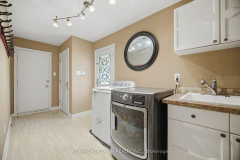 Photo 15 at 80 East Humber Drive, King City, King