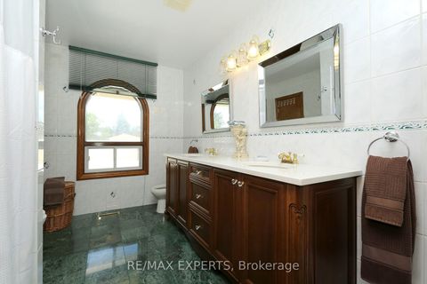 Photo 20 at 57 Francis Street, East Woodbridge, Vaughan