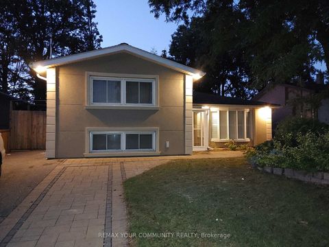 Photo 1 at 56 Willesden Road, Hillcrest Village, Toronto