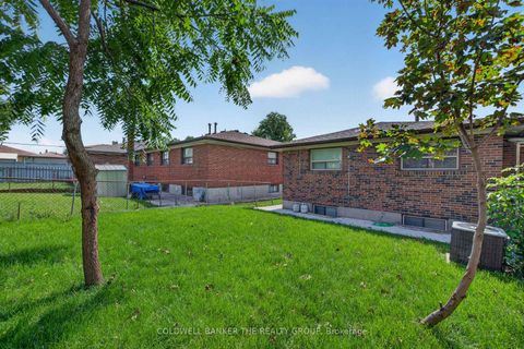 Photo 44 at 4 Imogene Avenue, Humbermede, Toronto