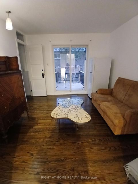 Photo 14 at 9 Ivan Nelson Drive, Branson, Toronto