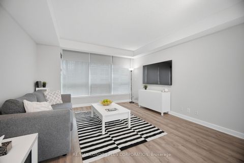Photo 8 at 509 - 36 Blue Jays Way, Waterfront Communities C1, Toronto