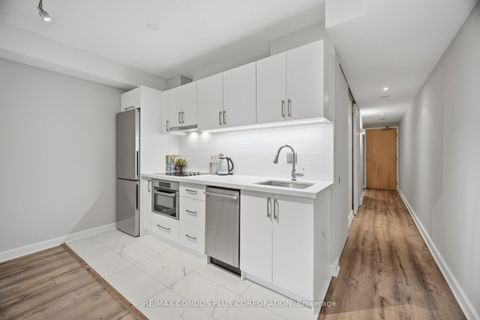 Photo 10 at 509 - 36 Blue Jays Way, Waterfront Communities C1, Toronto