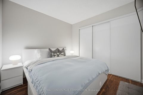 Photo 11 at 509 - 36 Blue Jays Way, Waterfront Communities C1, Toronto