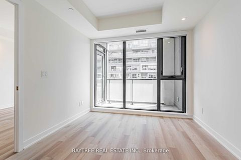 Photo 3 at 414 - 840 St Clair Avenue W, Oakwood Village, Toronto