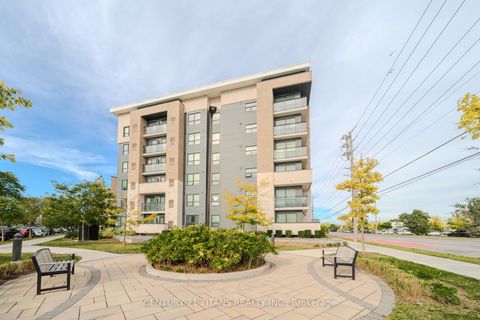 Photo 1 at 424 - 1 Falaise Road, West Hill, Toronto