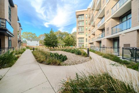 Photo 2 at 424 - 1 Falaise Road, West Hill, Toronto