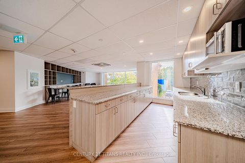 Photo 38 at 424 - 1 Falaise Road, West Hill, Toronto