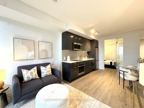 Photo 4 at 3615 - 1926 Lake Shore Boulevard W, Swansea, Toronto
