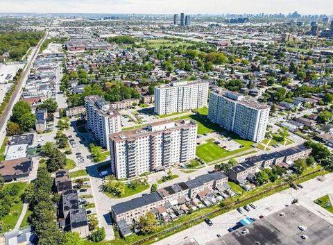 Photo 1 at 1111 - 50 Lotherton Pathway, Glen Park, Toronto