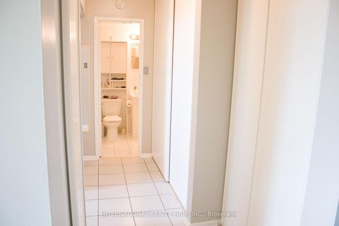 Photo 15 at 1111 - 50 Lotherton Pathway, Glen Park, Toronto