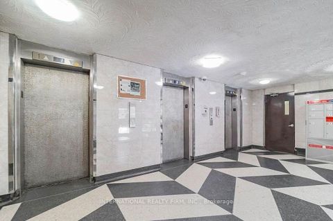 Photo 17 at 1111 - 50 Lotherton Pathway, Glen Park, Toronto