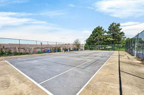 Photo 20 at 1111 - 50 Lotherton Pathway, Glen Park, Toronto