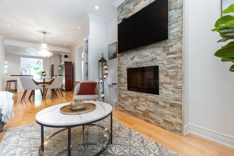 Photo 5 at 48 Bloomfield Avenue, South Riverdale, Toronto
