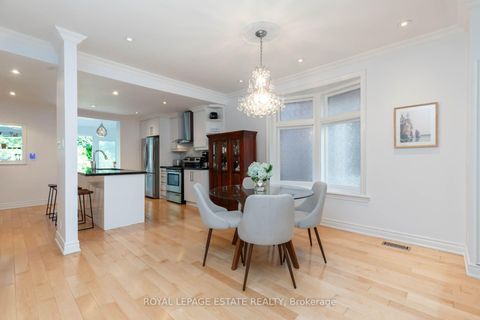 Photo 8 at 48 Bloomfield Avenue, South Riverdale, Toronto