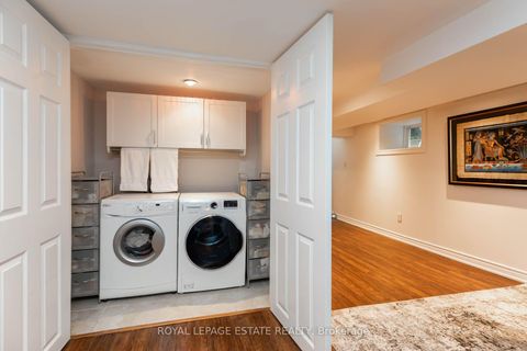 Photo 29 at 48 Bloomfield Avenue, South Riverdale, Toronto