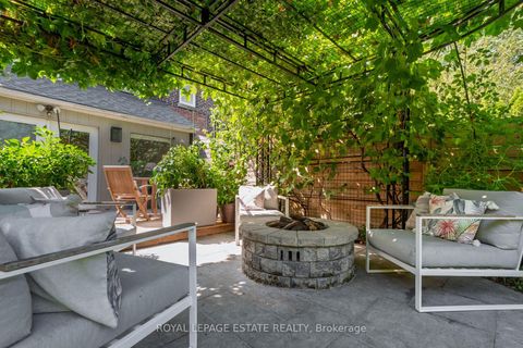 Photo 31 at 48 Bloomfield Avenue, South Riverdale, Toronto
