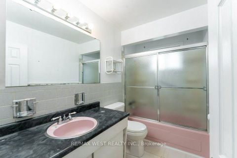 Photo 15 at 38 Albacore Crescent, Woburn, Toronto